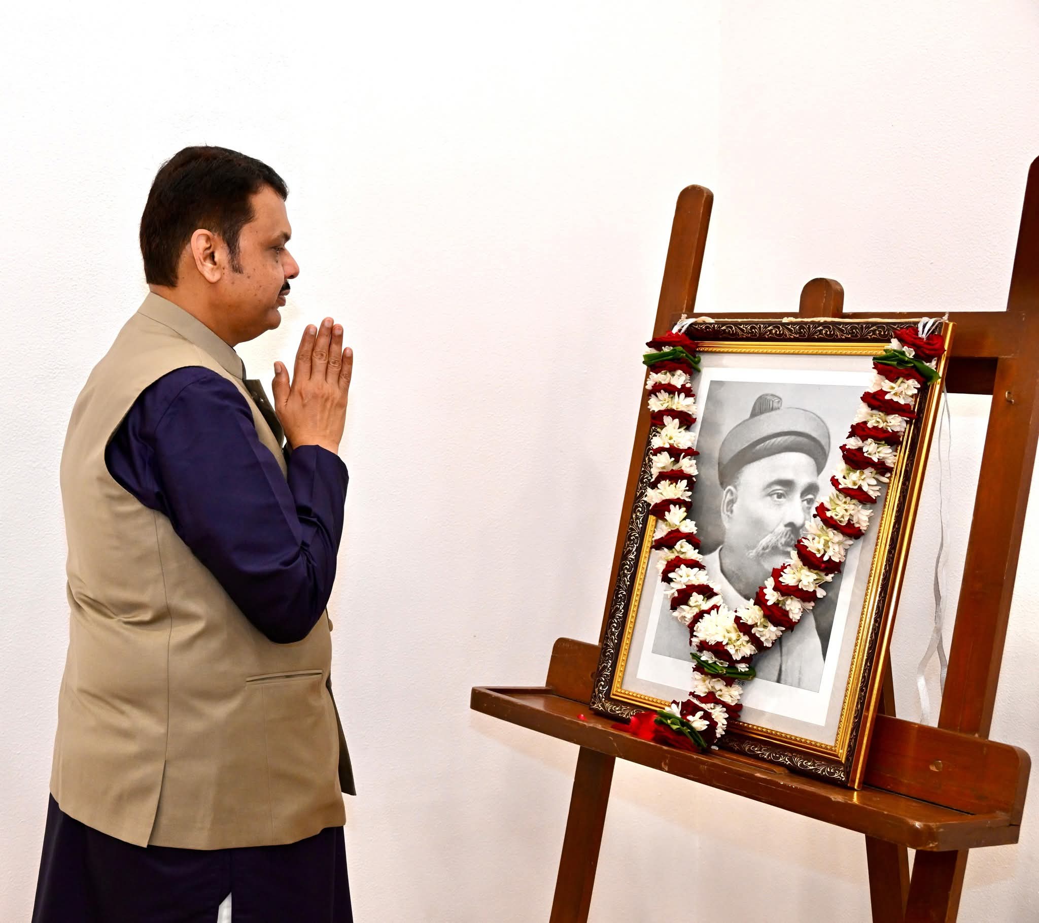 मुख्यमंत्री देवेन्द्र फड़णवीस